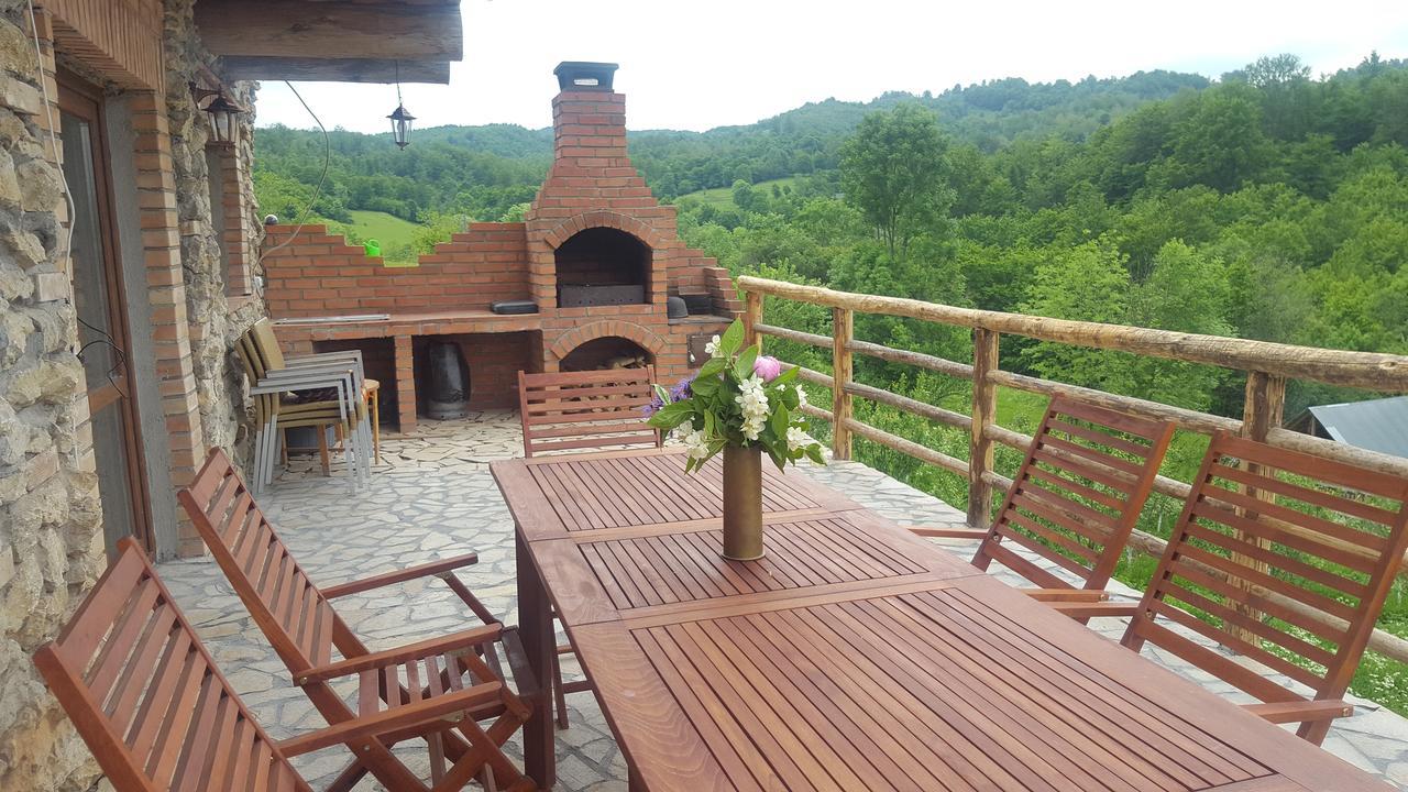 Poiana  Casa Din Piatra酒店 外观 照片